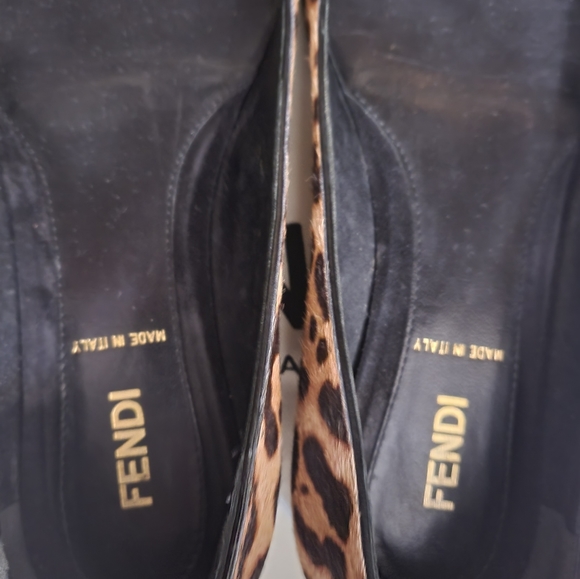 Authentic Fendi flat shoes in Leopard print - Picture 6 of 8